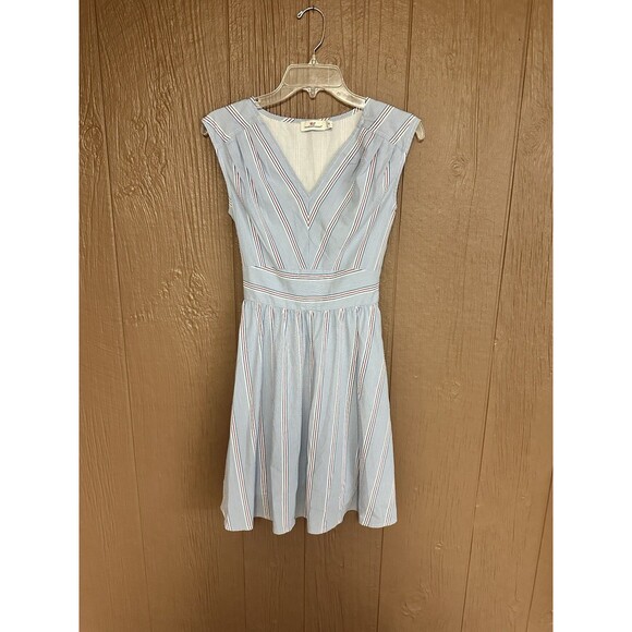Vineyard Vines Striped Seer Sucker V-Neck Dress 00 Sash Ties Red White Blue - Picture 1 of 6